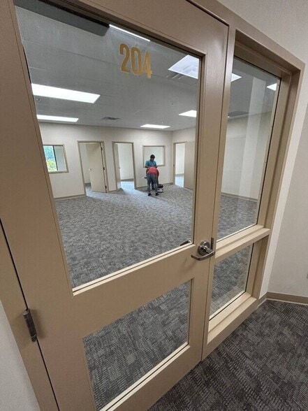 More Photos Of 5275 E Trindle Rd, Mechanicsburg Medical For Lease