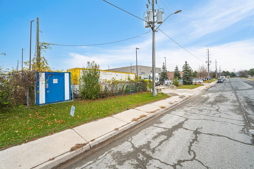 More Photos Of 1185 Cardiff Blvd, Mississauga Land For Sale