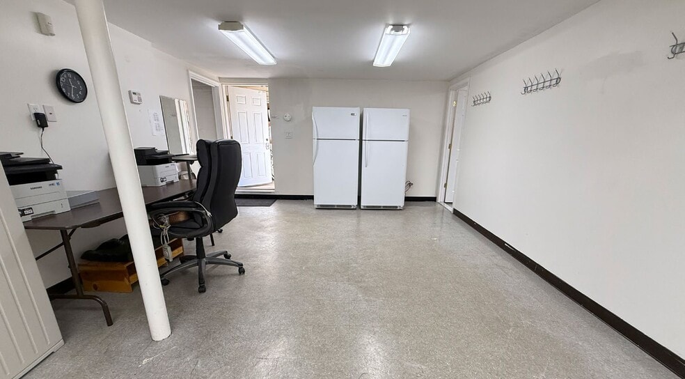 More Photos Of 12323 Bluhill Rd, Silver Spring Religious Facility For Sale