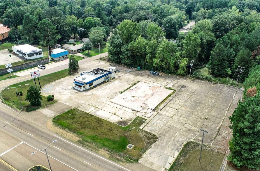 More Photos Of 1331 Sunset Dr, Grenada Land For Sale
