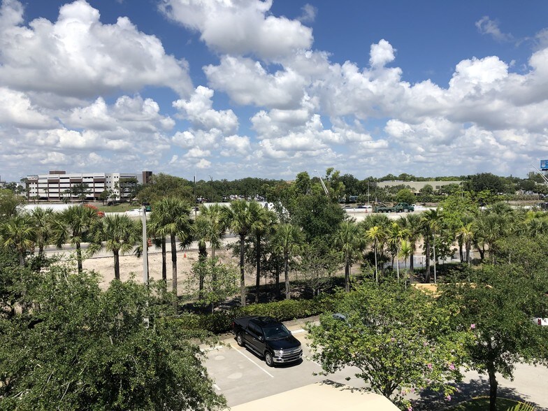 More Photos Of 401 Fairway Dr, Deerfield Beach Loft Creative Space For Lease