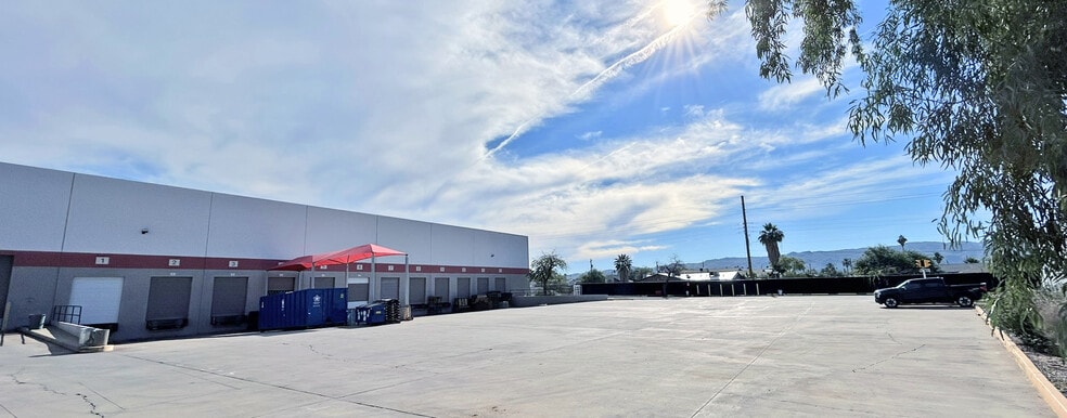 More Photos Of 2021 E Jones Ave, Phoenix Distribution For Lease