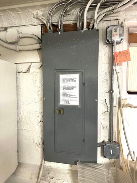 More Photos Of 3301 E Monument St, Baltimore Religious Facility For Sale