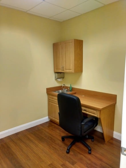 More Photos Of 709 S Federal Hwy, Boynton Beach Medical For Sale