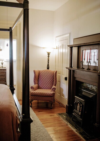 More Photos Of 477 W First St, Blue Ridge Hospitality For Sale