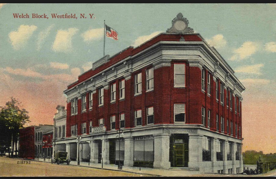 More Photos Of 2-4 S Portage St, Westfield Office For Lease