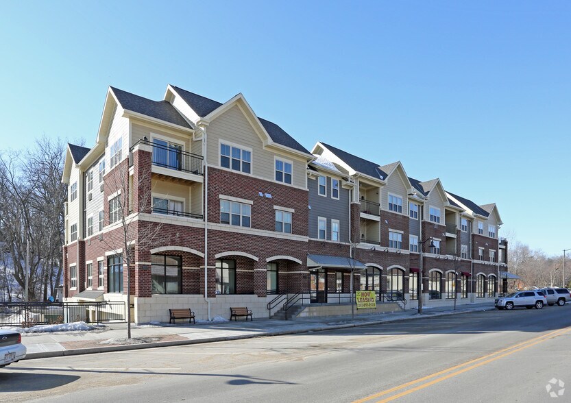 Primary Photo Of 301 E Main St, Twin Lakes Apartments For Sale