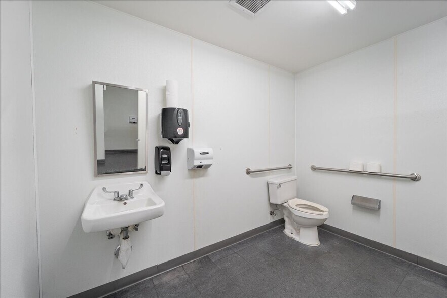 More Photos Of 12750 S Military Trl, Boynton Beach Drugstore For Sale