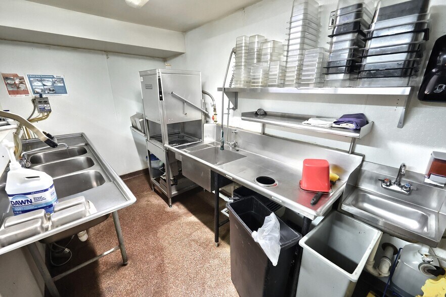 More Photos Of 21603 Middletown Rd, Freeland Freestanding For Sale
