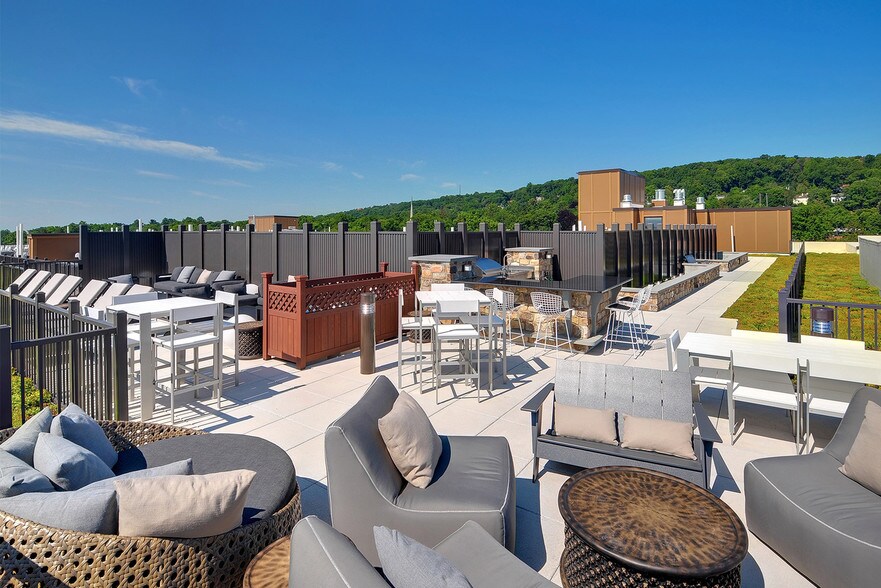 More Photos Of 28 Valley, Montclair Coworking Space