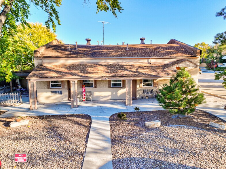 More Photos Of 807 Wilcox St, Castle Rock Storefront For Sale