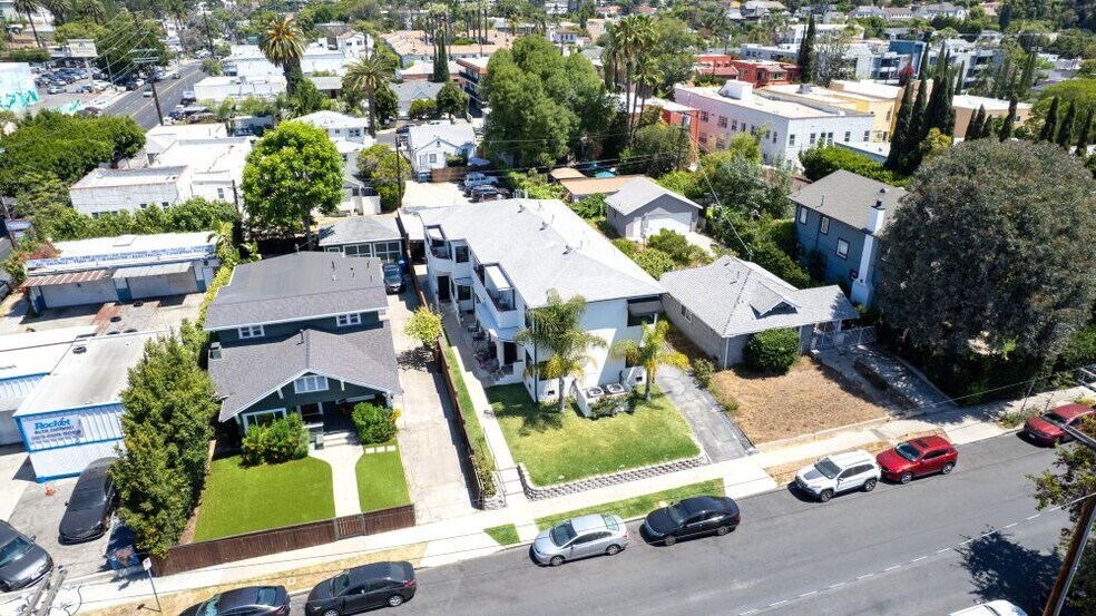 More Photos Of 4447 Finley Ave, Los Angeles Apartments For Sale