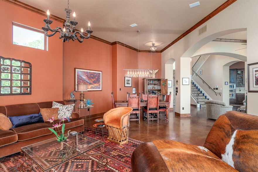 More Photos Of 1300 Bluff St, Austin Flex For Sale