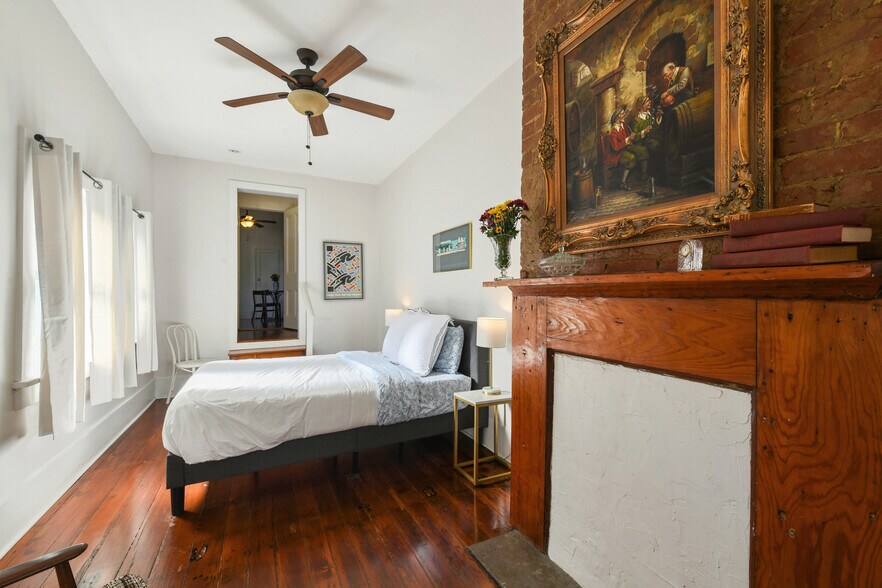 More Photos Of 1572 Magazine St, New Orleans Specialty For Sale