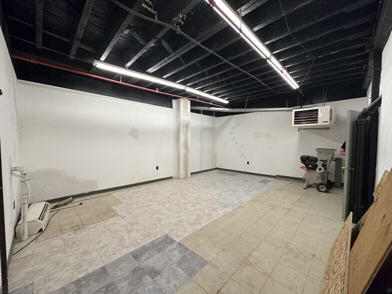 More Photos Of 269-271 Mount Pleasant Ave, Newark Warehouse For Lease