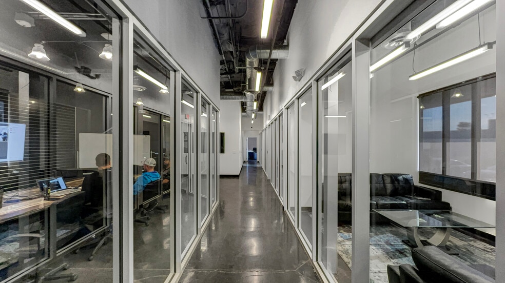 More Photos Of 5 Longevity Dr, Henderson Light Manufacturing For Sale