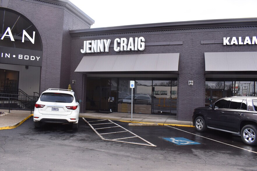 More Photos Of 3760 Hillsboro Pike, Nashville Freestanding For Lease