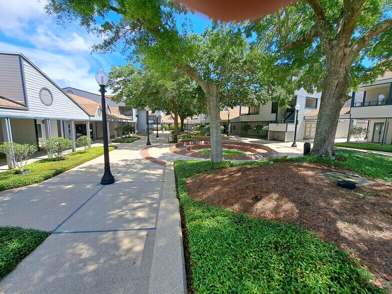 More Photos Of 4400 Bayou Blvd, Pensacola Medical For Lease