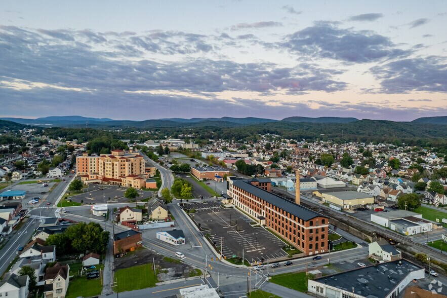 More Photos Of 2400 8th Ave, Altoona Office For Sale