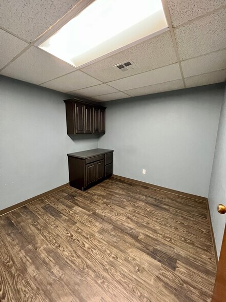 More Photos Of 4215 N Classen Blvd, Oklahoma City Medical For Sale