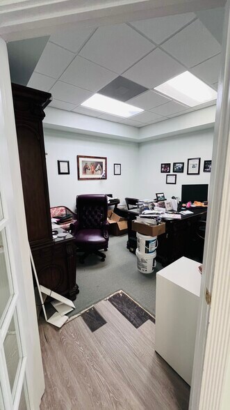 More Photos Of 7505 S Tamiami Trl, Sarasota Unknown For Lease