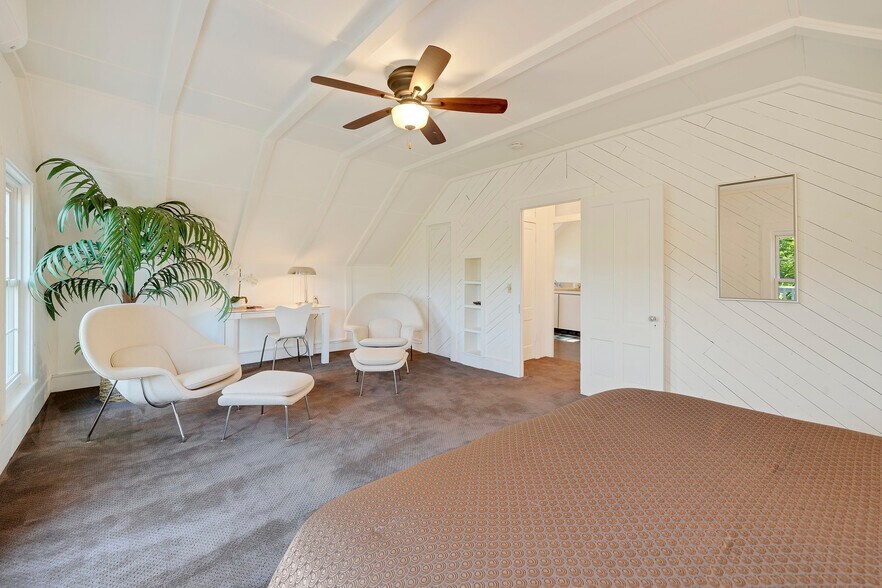 More Photos Of 1423-1425 Foothill, Calistoga Apartments For Sale