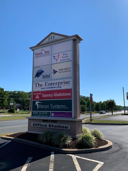 More Photos Of 22685 Three Notch Rd, California Medical For Lease