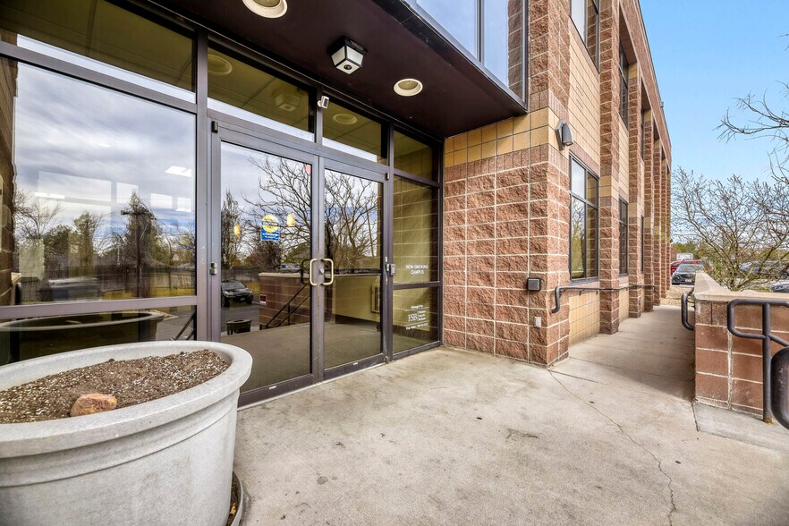 More Photos Of 5920 S Estes St, Littleton Medical For Lease
