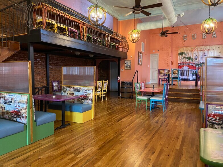 More Photos Of 819 West Ave, Lenoir Restaurant For Sale