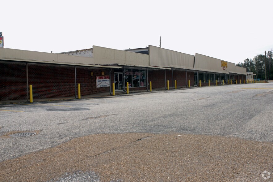 More Photos Of 5301 Moffett Rd, Mobile Unknown For Lease