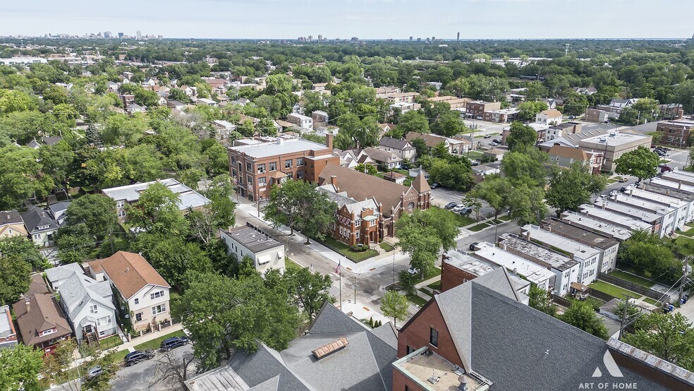 More Photos Of 700 E 91st St, Chicago Religious Facility For Sale