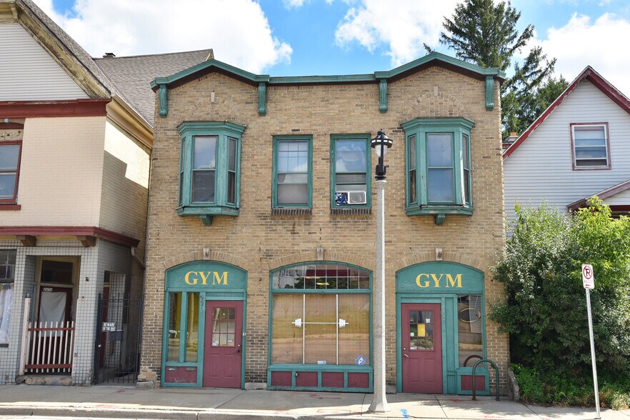 Primary Photo Of 2670-2672 N Holton St, Milwaukee General Retail For Sale