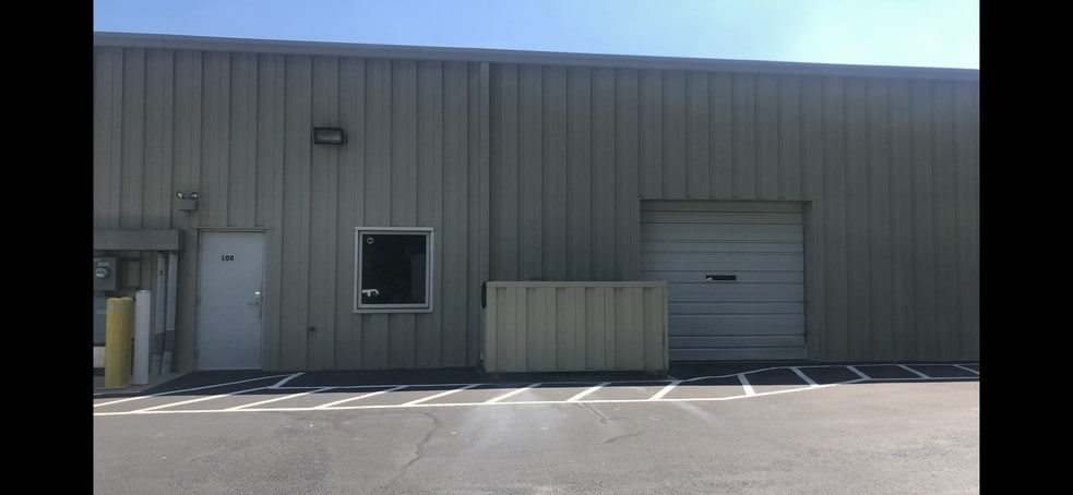 More Photos Of 2617 Rowland Rd, Raleigh Light Distribution For Lease