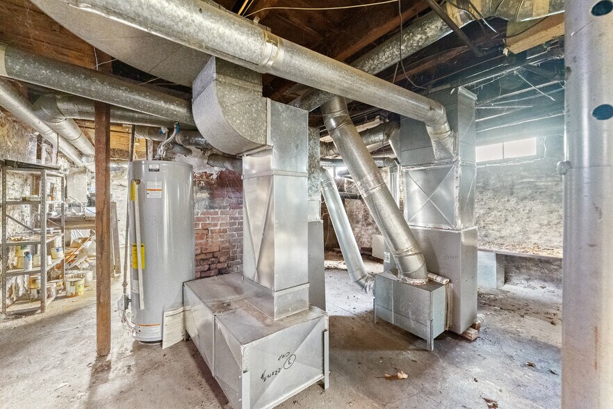 More Photos Of 175 Chapin St, Binghamton Apartments For Sale