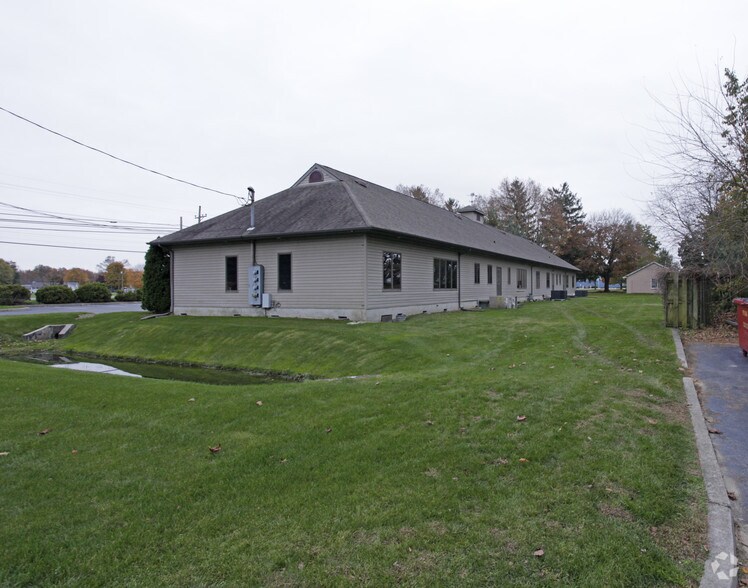 More Photos Of 681 S Broadway, Pennsville Office For Lease