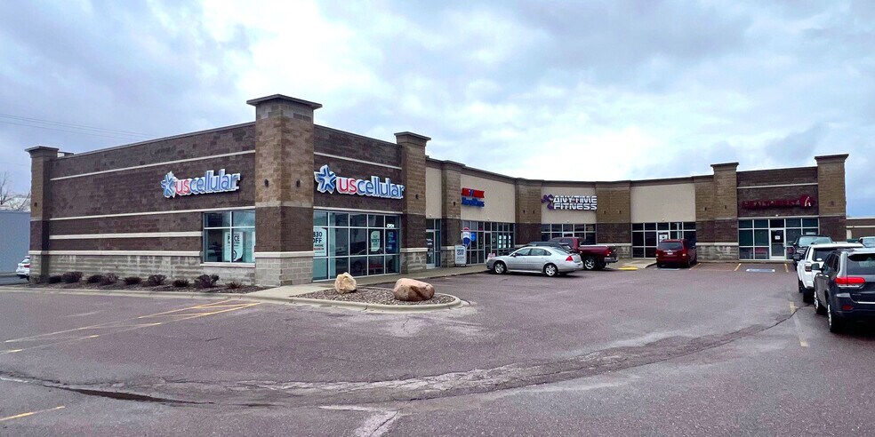 More Photos Of 414 E State St, Mauston Storefront Retail Office For Lease