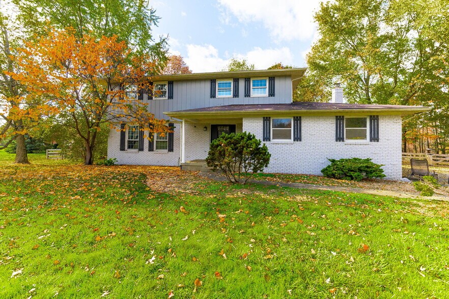 More Photos Of 10937 Johnstown Rd, New Albany Land For Sale