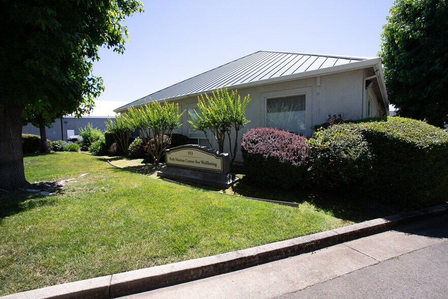 More Photos Of 353 Park Marina Cir, Redding Loft Creative Space For Sale
