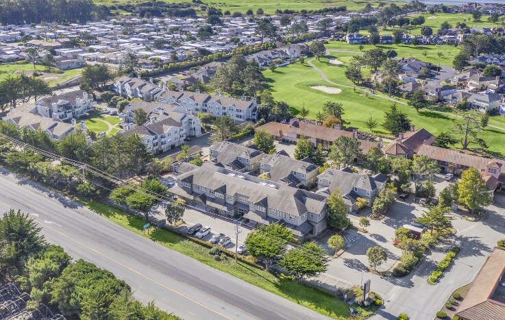 More Photos Of 2450 Cabrillo Hwy S, Half Moon Bay Office For Sale