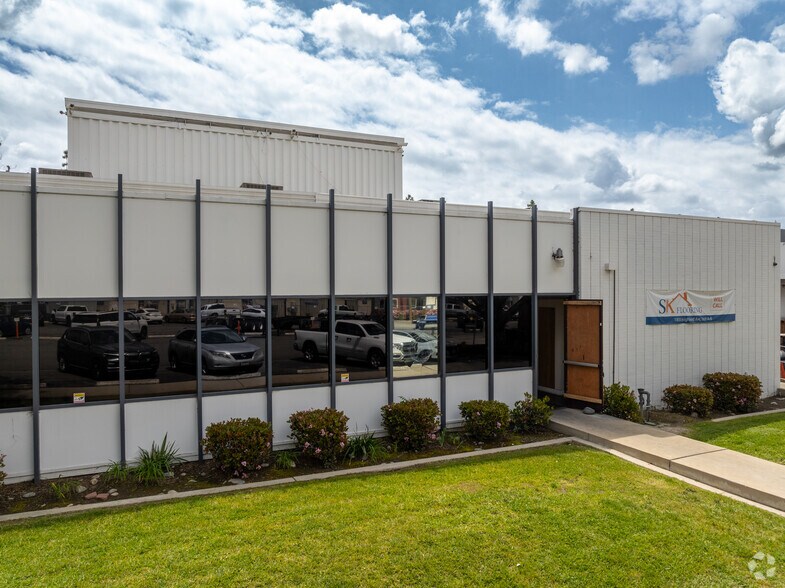 More Photos Of 1801 Highland Ave, Duarte Warehouse For Lease