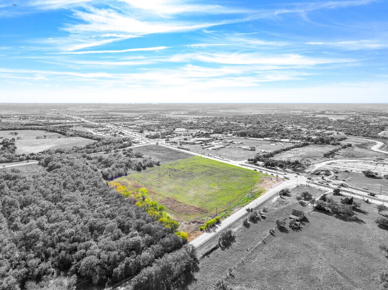 More Photos Of Preston Rd & CR-94, Celina Office For Sale