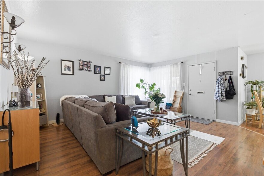 More Photos Of 882-898 W Tennyson Rd, Hayward Apartments For Sale