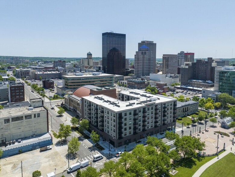 More Photos Of 140 E Monument Ave, Dayton Apartments For Lease
