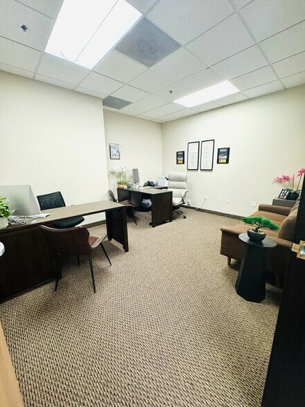 More Photos Of 785 Orchard Dr, Folsom Office For Lease
