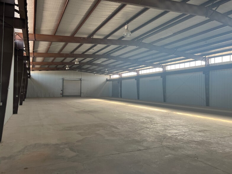 More Photos Of 4320 Johnson Rd, Odessa Industrial For Lease