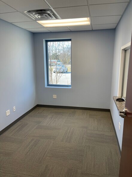 More Photos Of 4950 Stough Rd SW, Concord Flex For Sale