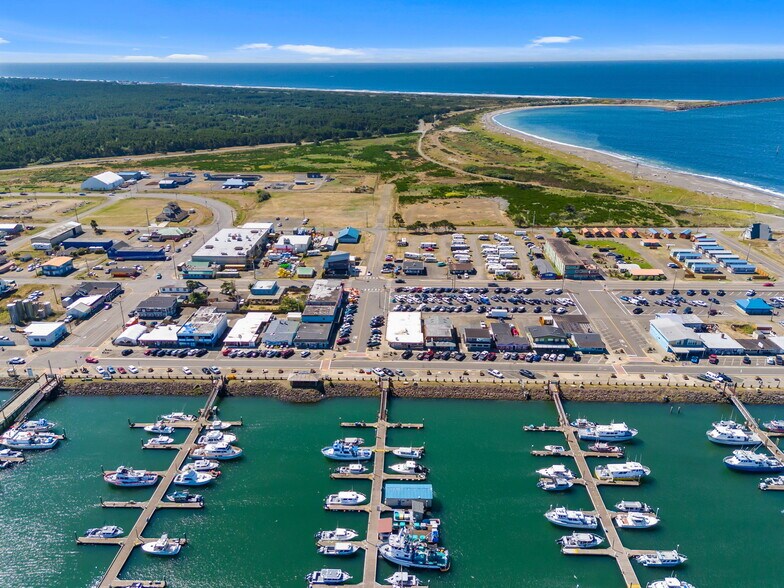 More Photos Of 2401 Westhaven Dr, Westport Flex For Sale