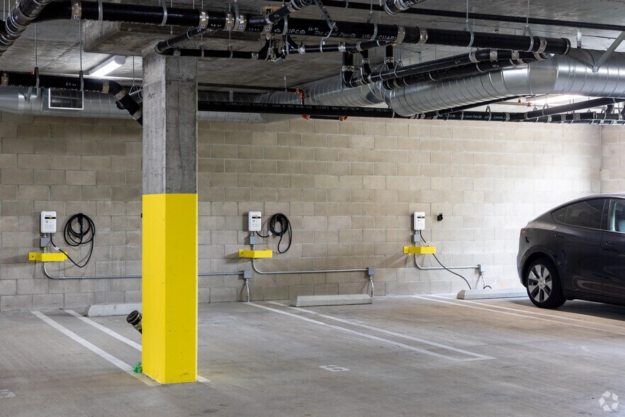 More Photos Of 3518 Chesapeake Ave, Los Angeles Apartments For Sale