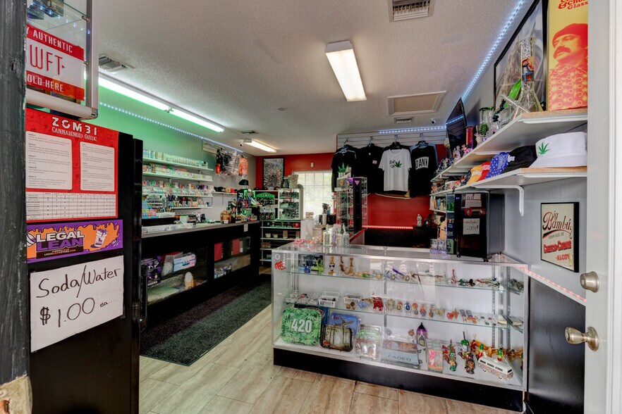 More Photos Of 2820 Howland Blvd, Deltona Storefront Retail Office For Sale