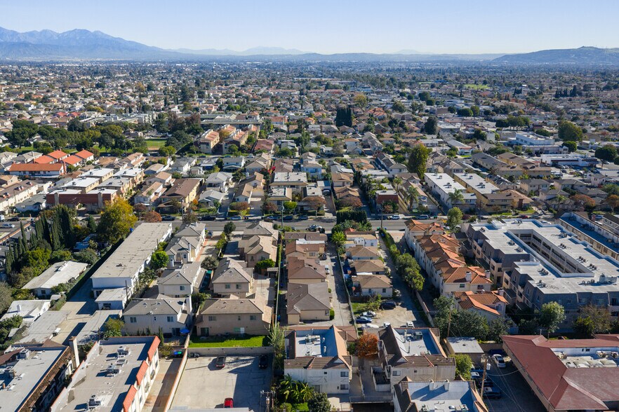 More Photos Of 215 N Alhambra Ave, Monterey Park Apartments For Sale